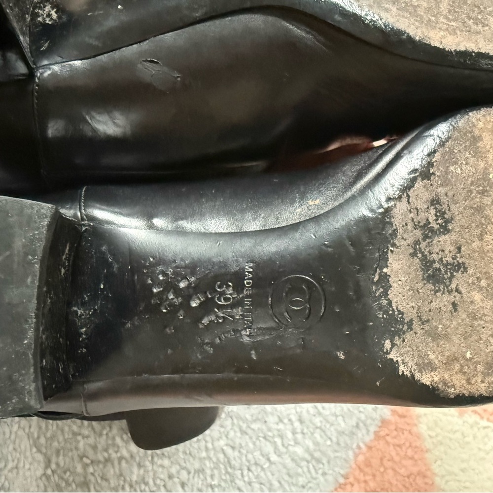 Chanel Moto Interlocking CC Logo Moto Boots - Picture 12 of 13